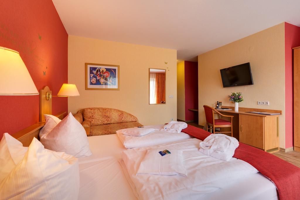 Hotel Die Kleine Blume Erfweiler Luaran gambar